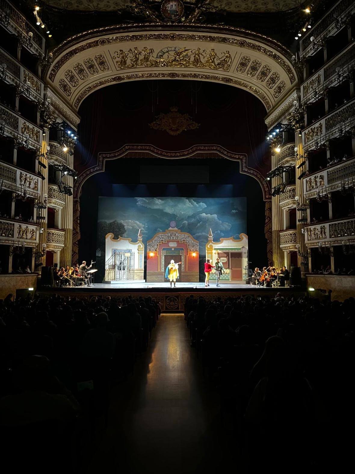 Teatro di San Carlo ed Europa InCanto portano in scena “Il Barbiere di Siviglia”