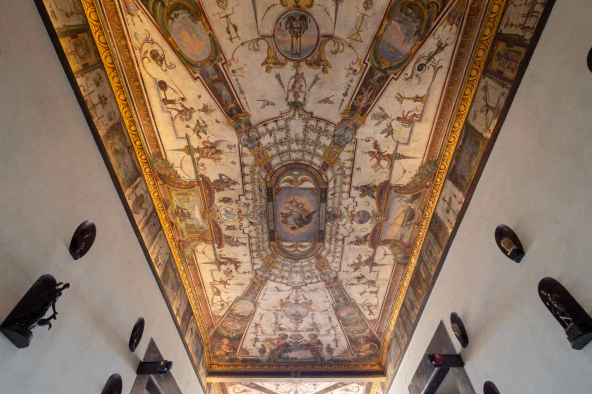 Gallerie degli Uffizi Stanzino delle Matematiche
