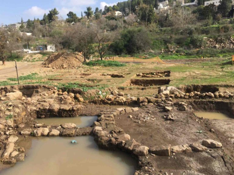 Neolithic agricultural Revolution Levant Remains of a large Neolithic settlement on alluvial soil in the Motza Valley (Credits: Amos Frumkin)