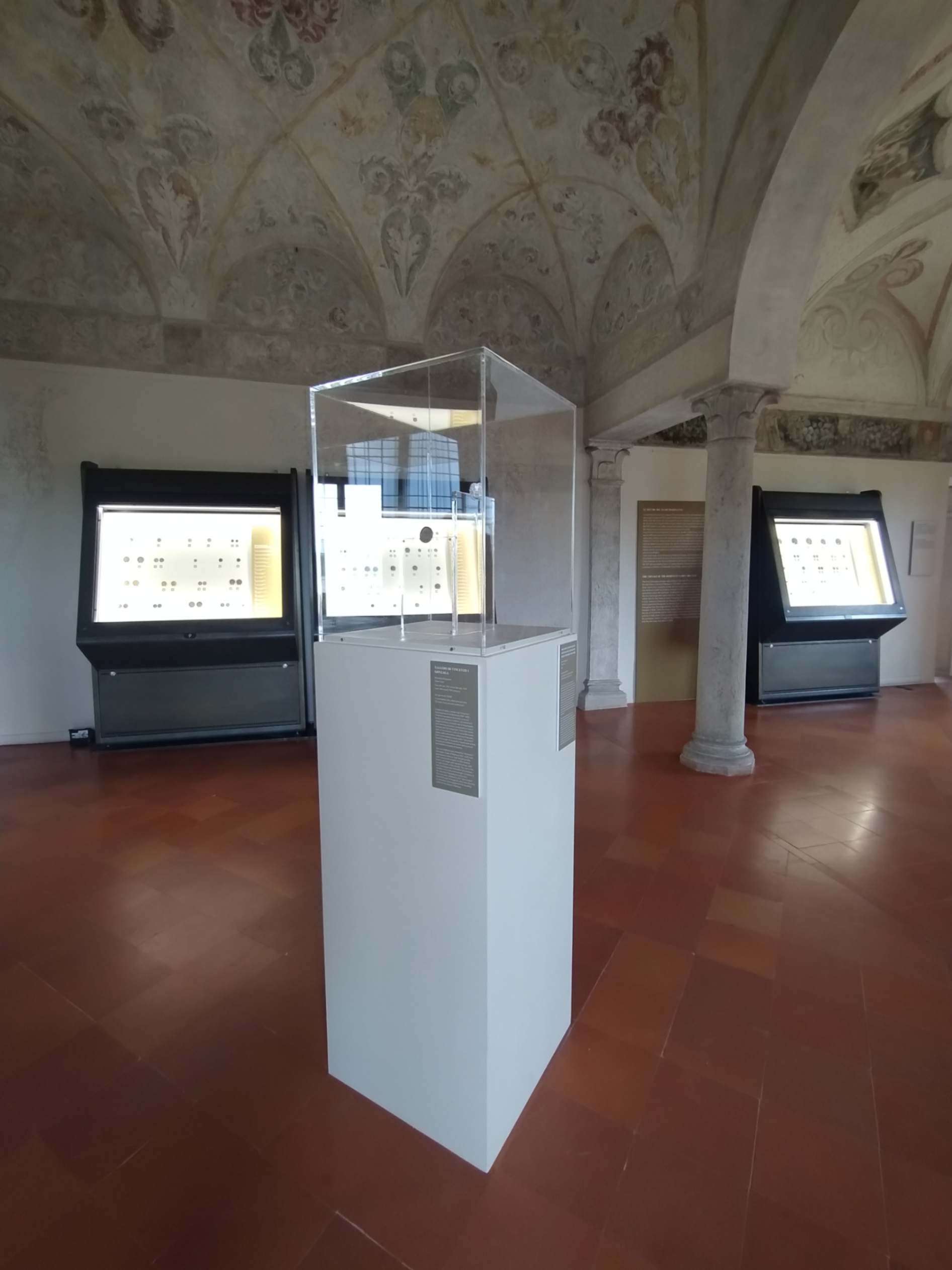 Due rarissime monete dell’epoca di Vincenzo I Gonzaga in prestito a Palazzo Ducale di Mantova, da sabato 3 maggio 2025 allestimenti