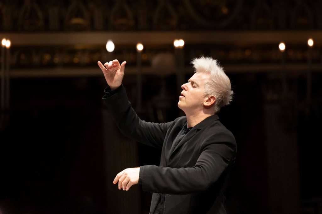 Dan Ettinger. Crediti per la foto: Luciano Romano