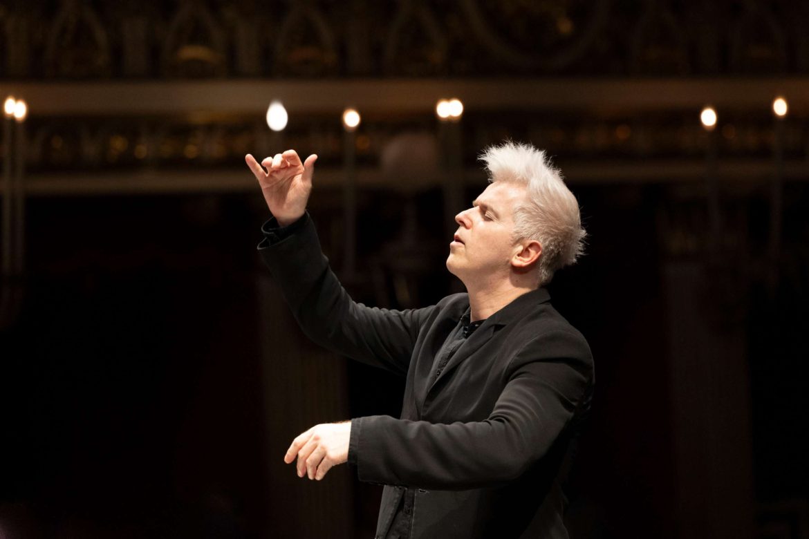 Stagione di Concerti 24/25 Teatro di San Carlo Dan Ettinger. Crediti per la foto: Luciano Romano