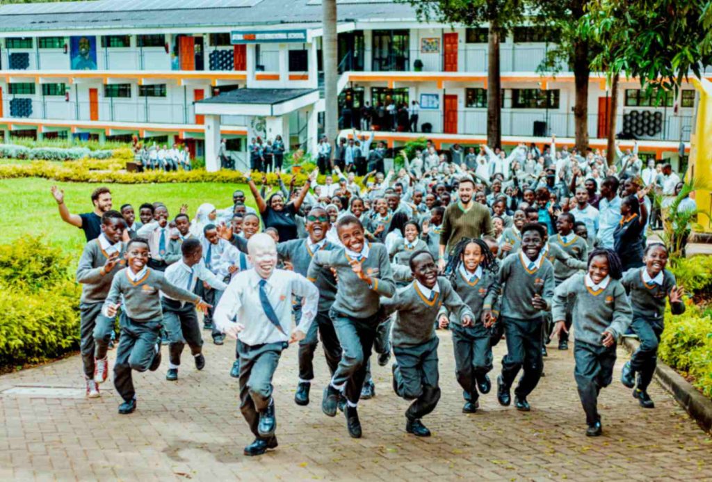 School of Life. Crediti per la foto: Still I Rise