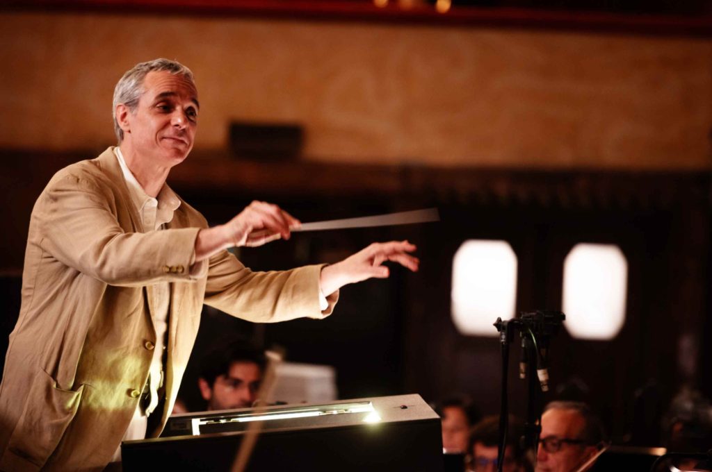 Francesco Colella in una scena del film Il Dio dell'amore, per la regia di Francesco Lagi
