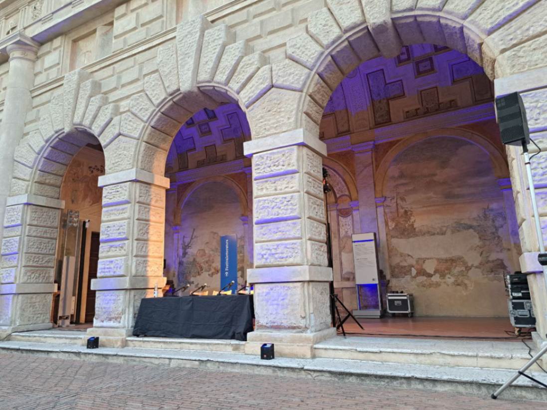 a Palazzo Te la presentazione del 24 giugno 2025, foto di Giuseppe Fraccalvieri