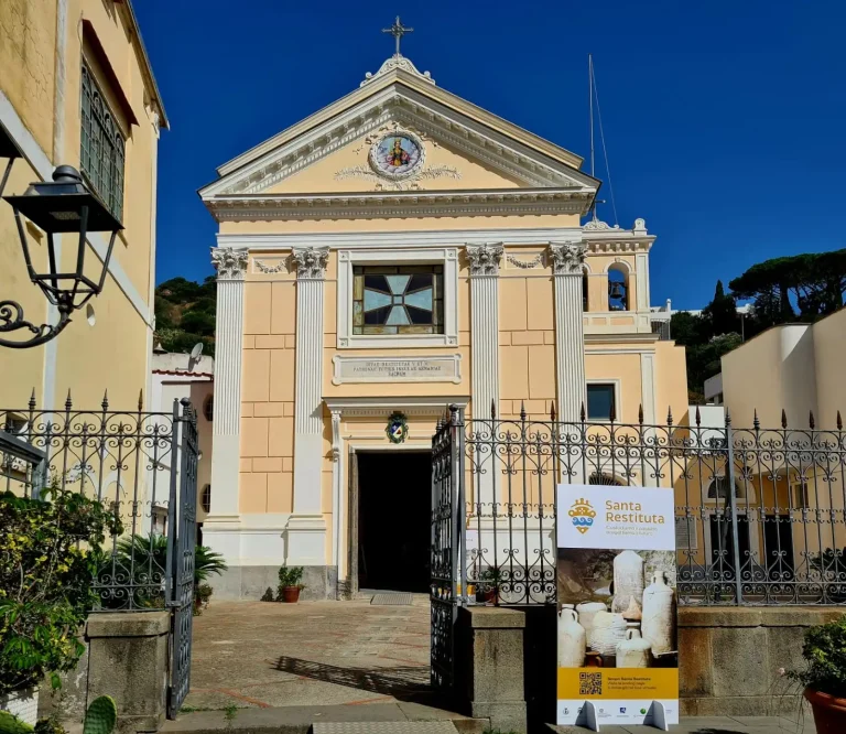 la Basilica di Santa Restituta a Lacco Ameno, Ischia