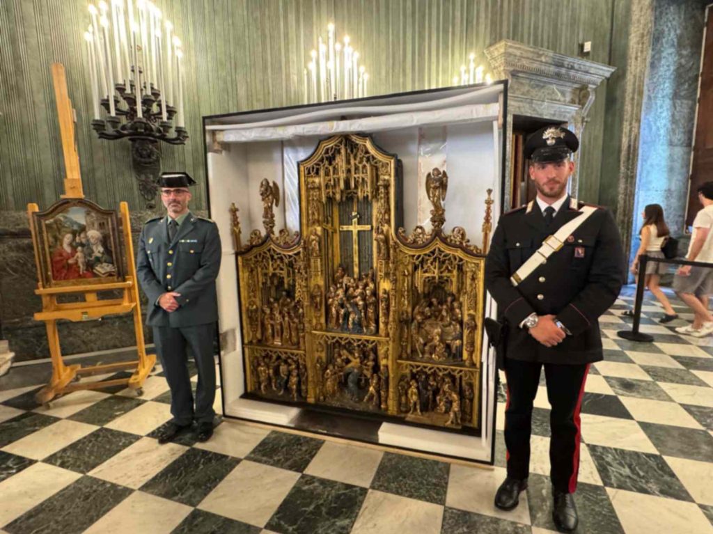Carabinieri restituiscono alla Spagna un Retablo, proveniente da Marbella, del XVI secolo