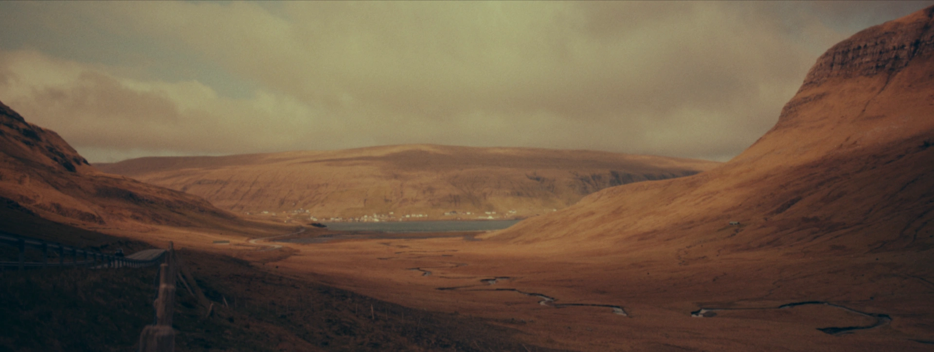 un frame dal docu-film Il mare breve
