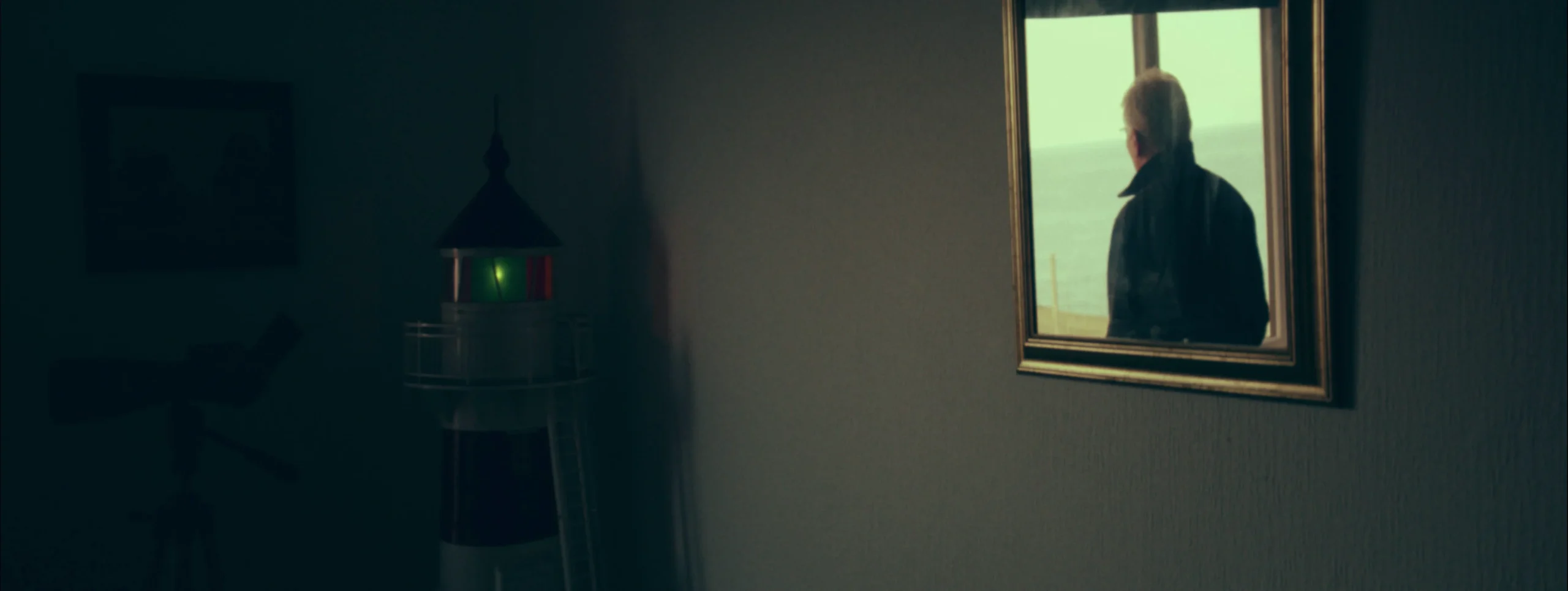 un frame dal docu-film Il mare breve
