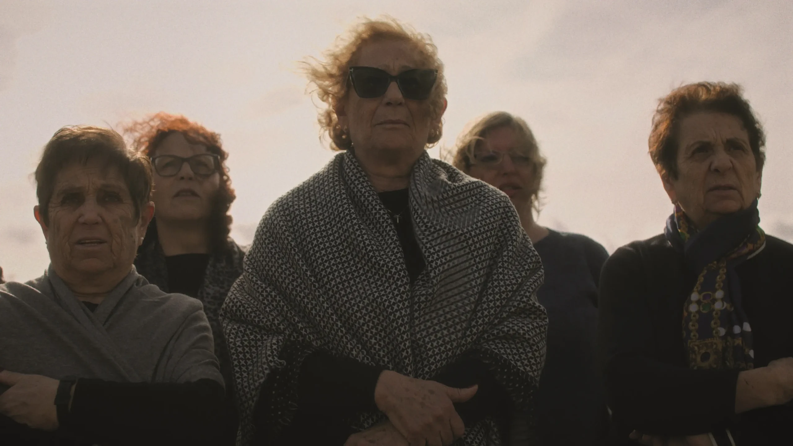 Le Zie in una scena del film Il quieto vivere, regia di Gianluca Matarrese