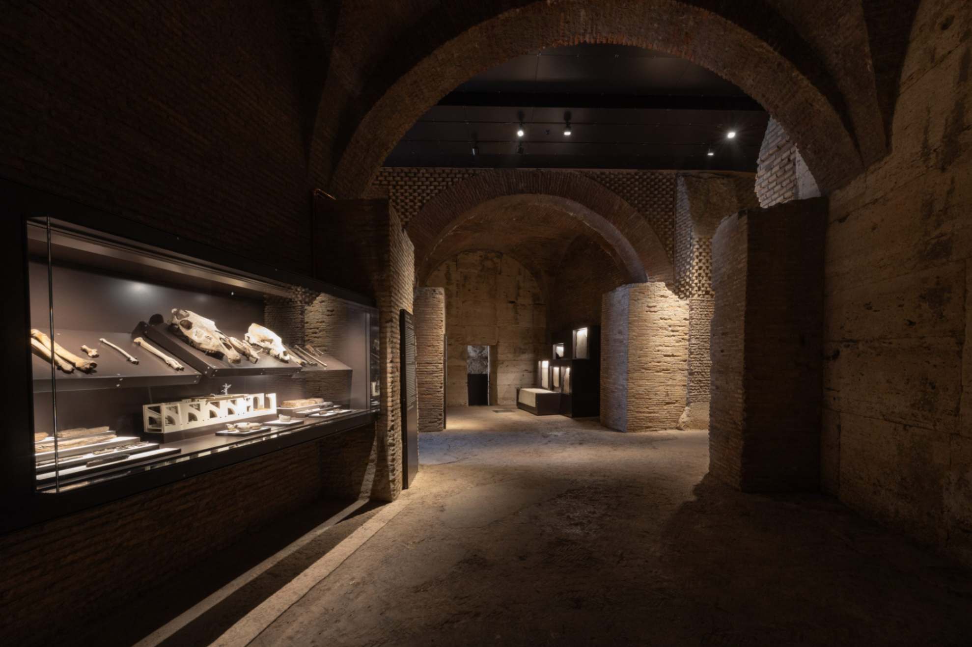 Sotterranei del Colosseo: veduta generale. Crediti per la foto: Simona Murrone, Parco archeologico del Colosseo