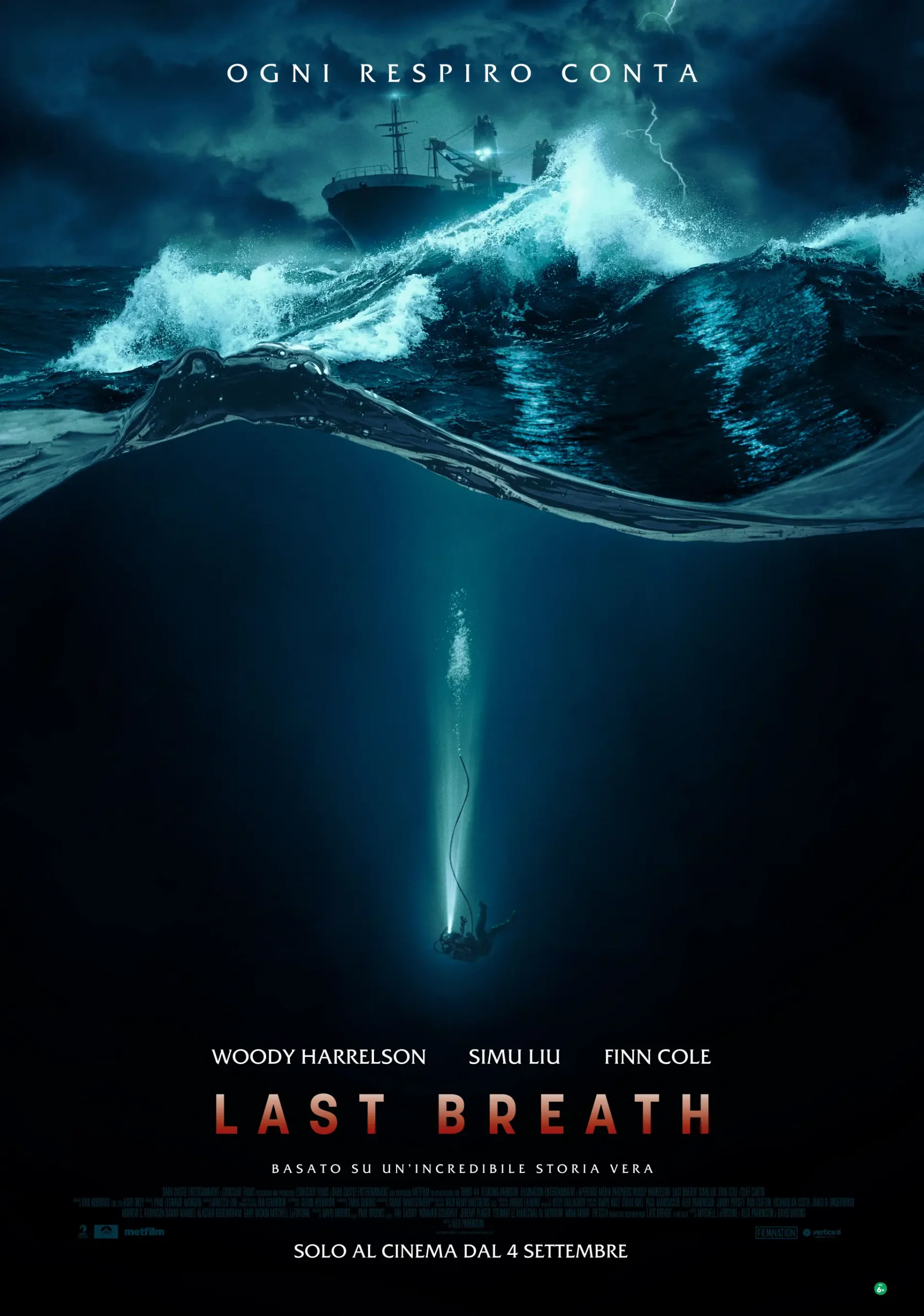 il poster di Last Breath - Ogni respiro conta, film di Alex Parkinson