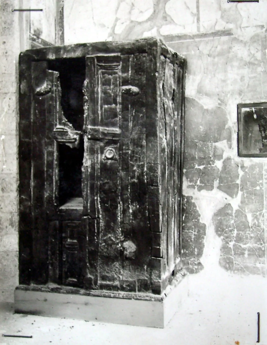 la credenza nel 1941