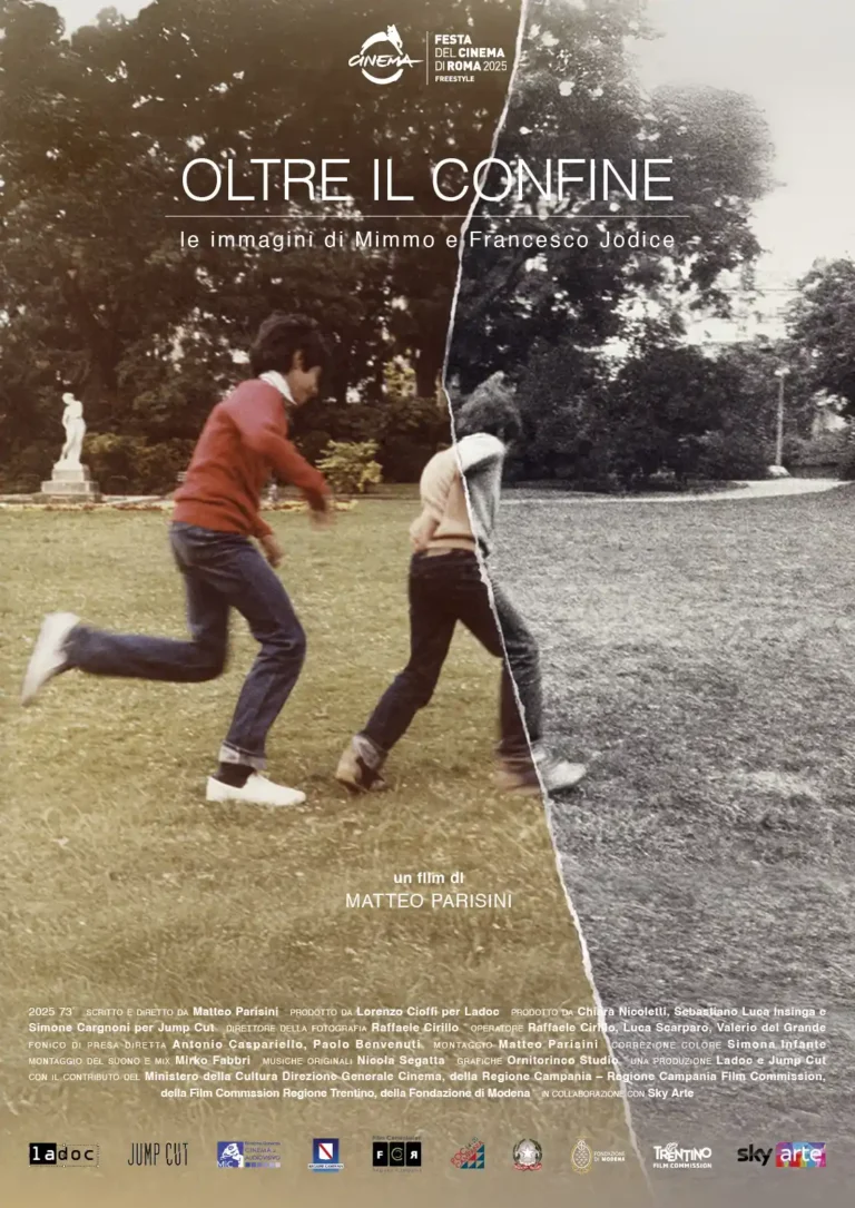 la locandina di Oltre il confine. Le immagini di Mimmo e Francesco Jodice, documentario di Matteo Parisini
