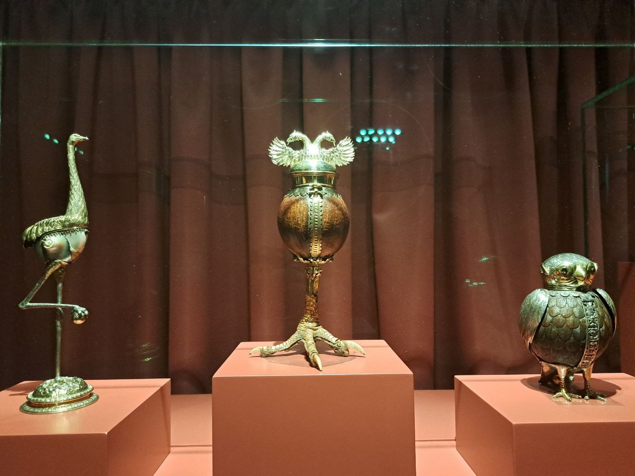 allestimenti dalla mostra a Palazzo Te, Inventare la natura. Leonardo, Arcimboldo, Caravaggio