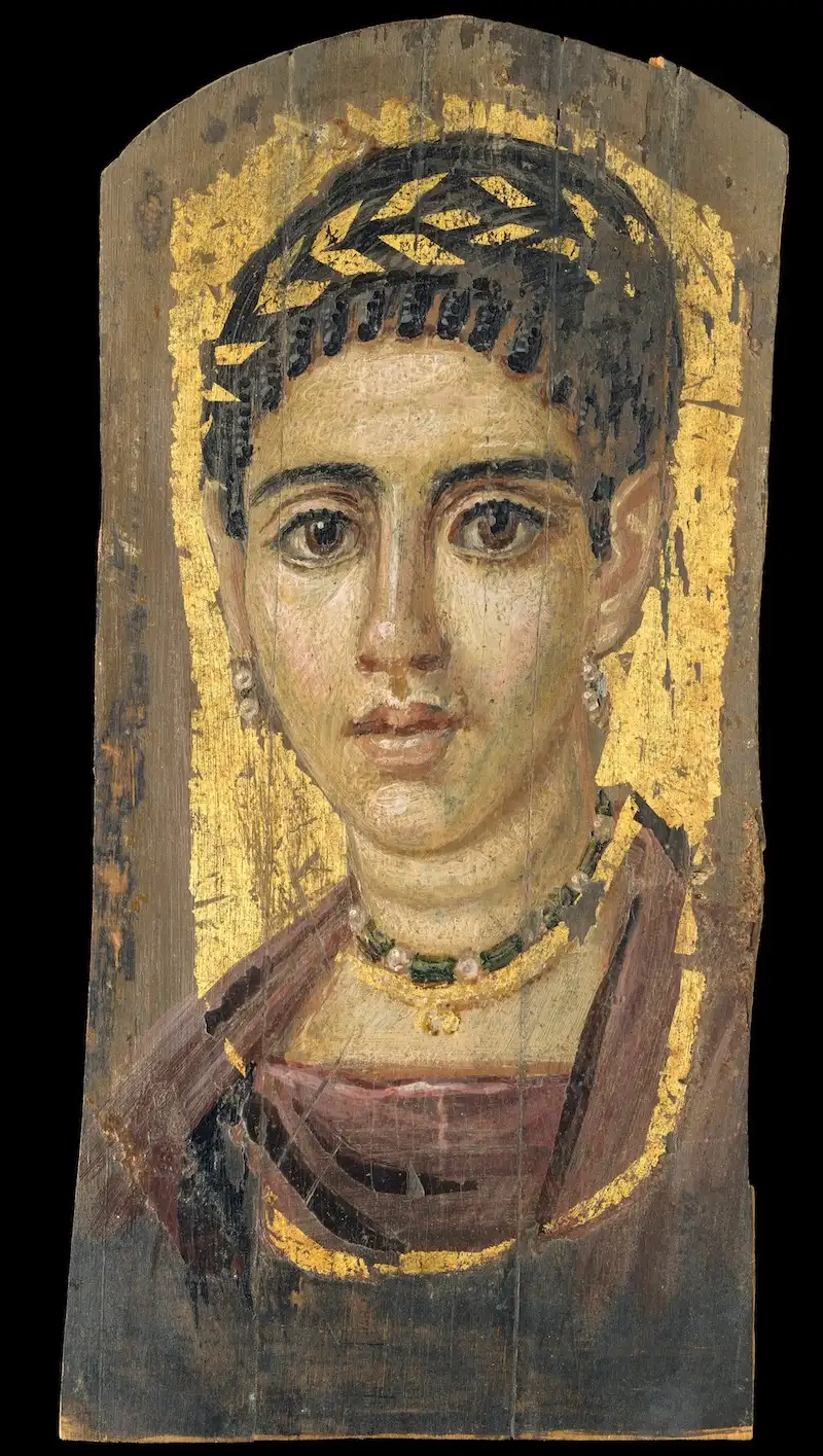 Ritratto di una giovane donna con corona dorata 120–140 d.C. Encausto su legno con foglia d’oro Metropolitan Museum of Art